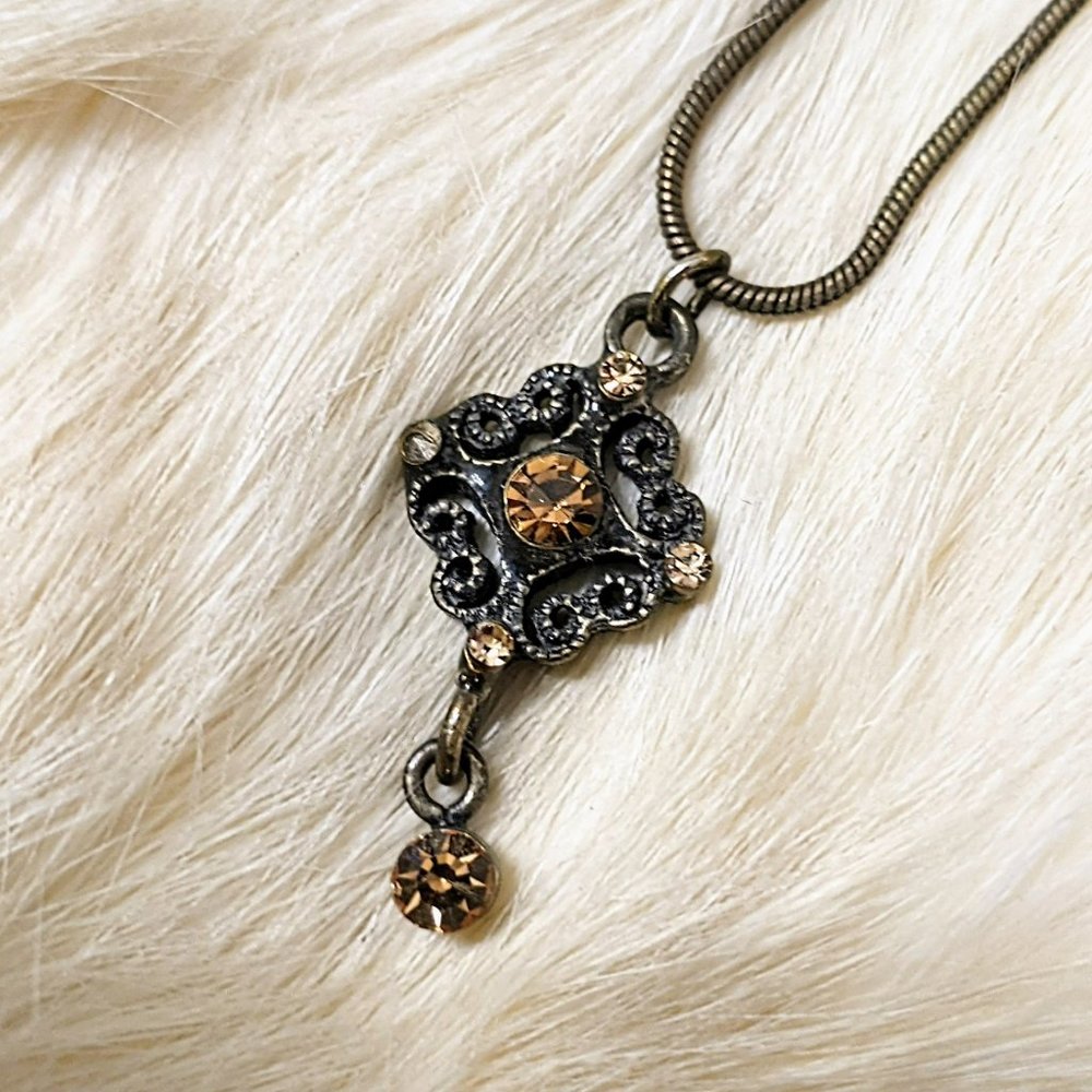 Small Antique Vintage Style Necklace